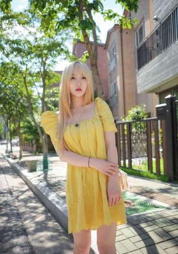 国产精品美女免费视频_国语版完整版