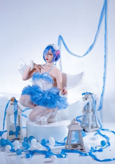 日韓kKK淫荡视频_超清在线观看高清
