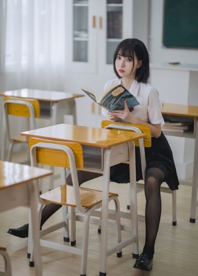 胡桃大战史莱姆原版视频在哪找_1080高清在线观看