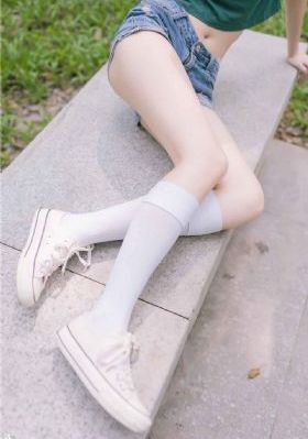 久久99嫩草99久久精品_HD高清完整电影