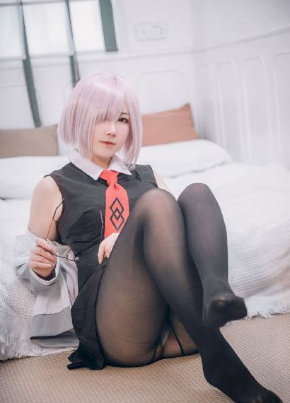 人妻av精品久久久久7777_BD英语超清免费观看