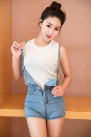 朴妮唛裸体无码视频播放_4K神马在线观看