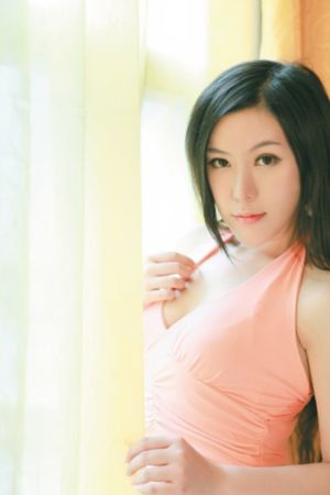 两男一女黄大片视频_4K免费观看视频