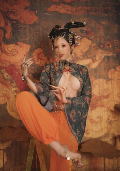 美女名模艺术写真视频_青苹果乐园免费高清观看