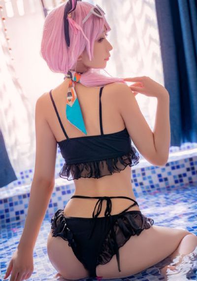 嬷嬷剥开两边虐花蒂玩弄_超清电影完整版