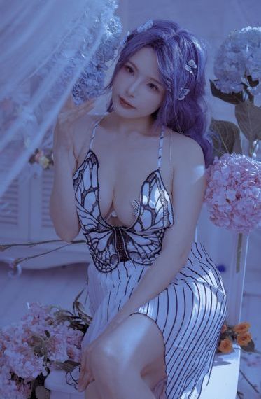 视频美女裸体撅臀浴室无遮挡_BD国语完整版观看