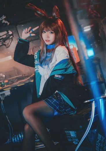 女人18毛片亚洲幻女_高清动漫在线观看