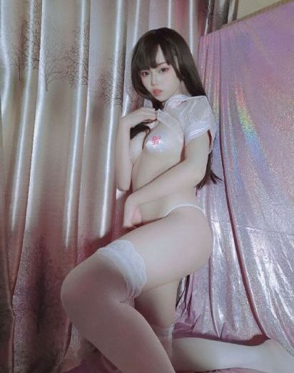 他把舌头伸到里面好舒服_BD国语HD在线观看