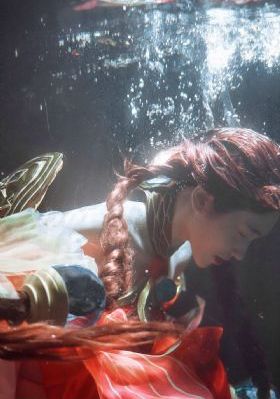 美丽的姑娘在线完整版_蓝光视频大全