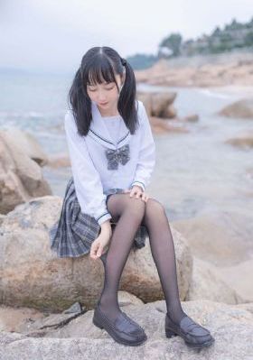 变态美女穿开裆蕾丝内裤_国产剧在线手机播放