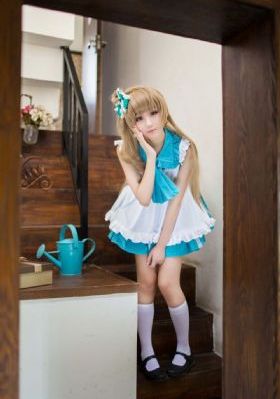 少妇穿牛仔裤v毛片_DVD免费高清观看