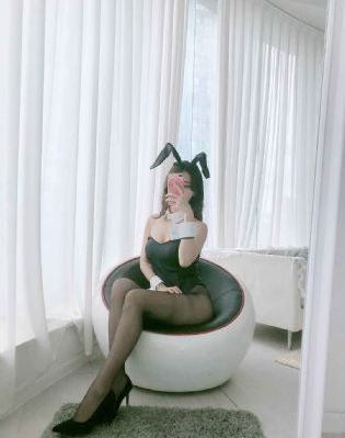 国产极品美女一起c_BD英语免费观看电视剧